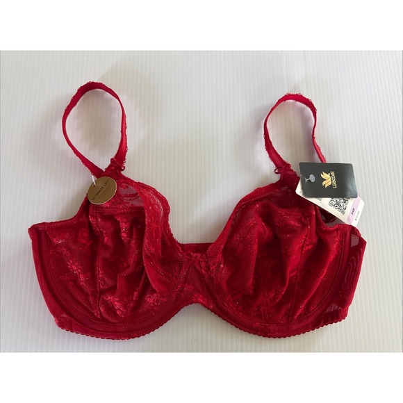 Wacoal Lifted In Luxury Underwire Bra Style #855433 Red 34D Full Coverage NWT - Picture 1 of 10